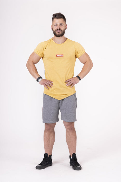 Nebbia Red Label V-Typical T-Shirt 142 - Mustard